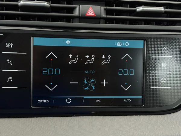 CITROEN C4 SpaceTourer (2022) — foto 17 van 25