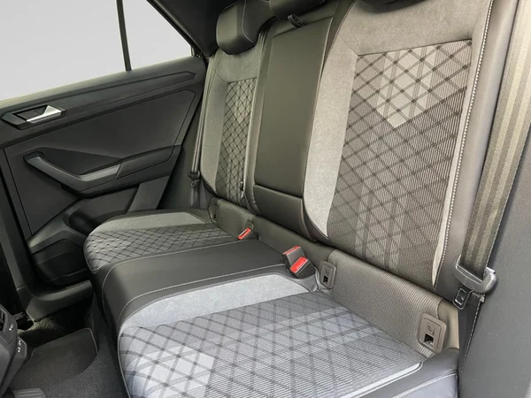 VOLKSWAGEN T-Roc (2026) — foto 8 van 14