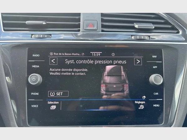 Volkswagen Tiguan Allspace (2021) — foto 6 van 28