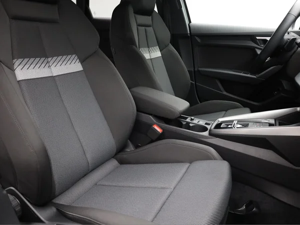 AUDI A3 Sportback Dsl (2023) — foto 16 van 21