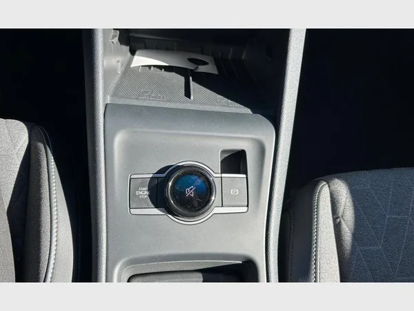 Volkswagen Tiguan (2025) — foto 14 van 31