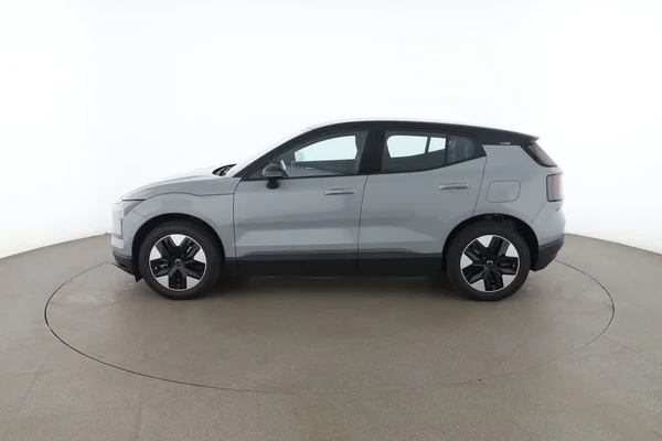 Volvo EX30 (2024) — foto 9 van 16