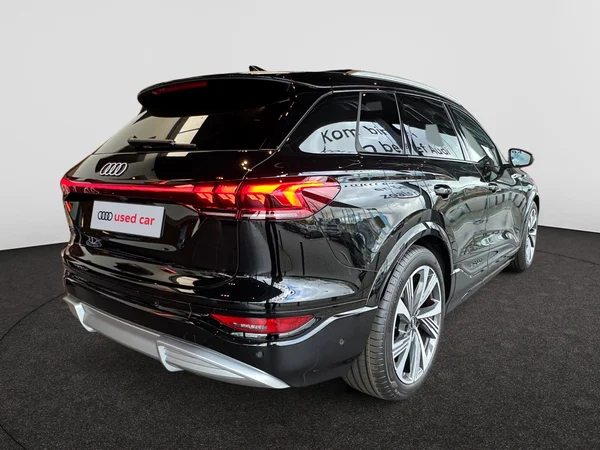 AUDI SQ6 e-tron (2026) — foto 19 van 23