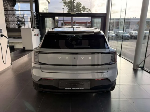 Volvo EX30 (2024) — foto 17 van 20