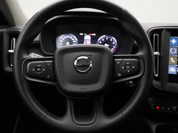 Volvo XC40 (2021) — foto 39 van 41