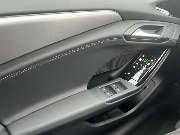 AUDI A6 Avant e-tron (2026) — foto 8 van 24