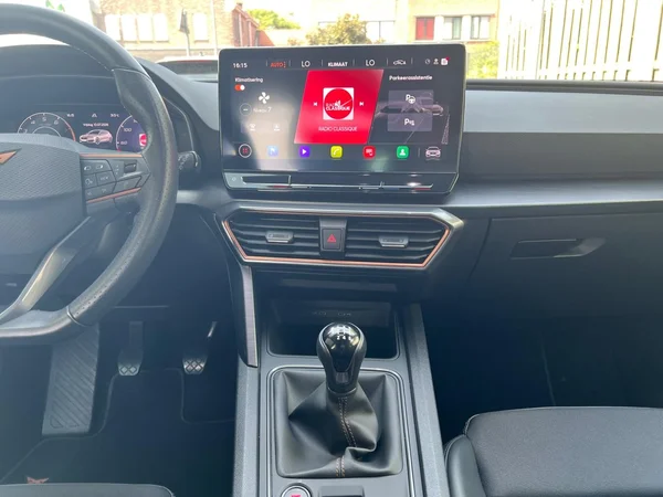 CUPRA Leon (2023) — foto 4 van 24