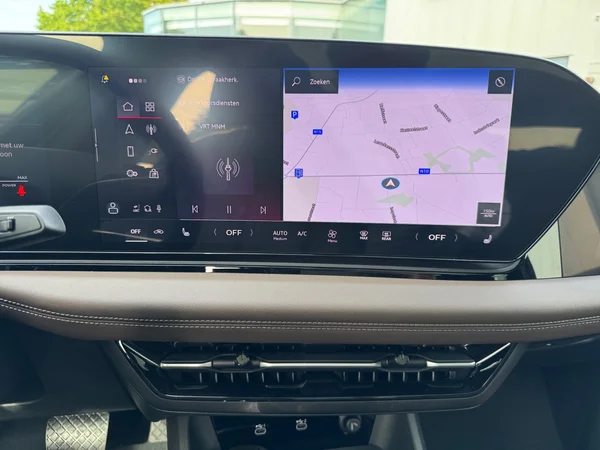 AUDI A6 Sportback e-tron (2025) — foto 6 van 24