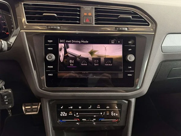 Volkswagen Tiguan (2023) — foto 5 van 23