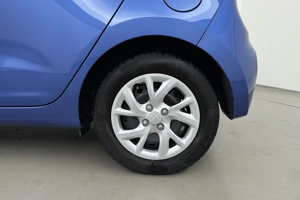 Hyundai i10 (2018) — foto 15 van 18