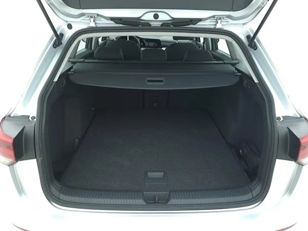 Volkswagen Golf VIII SW (2024) — foto 6 van 27