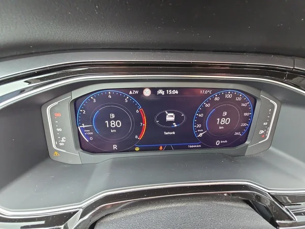 VOLKSWAGEN Taigo (2024) — foto 6 van 24