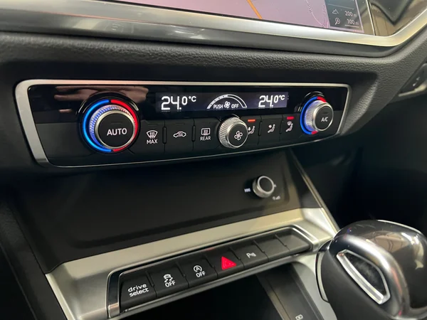 AUDI Q3 Sportback (2020) — foto 4 van 20