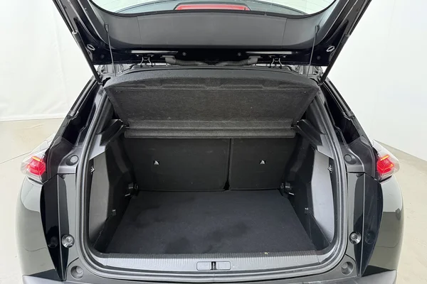 Peugeot 2008 (2025) — foto 12 van 16