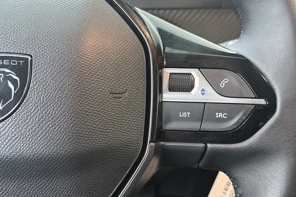 Peugeot 208 (2025) — foto 6 van 16