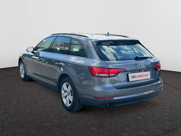 AUDI A4 SW (2017) — foto 18 van 24