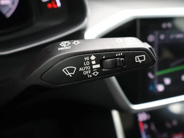 Audi A6 (2024) — foto 11 van 30