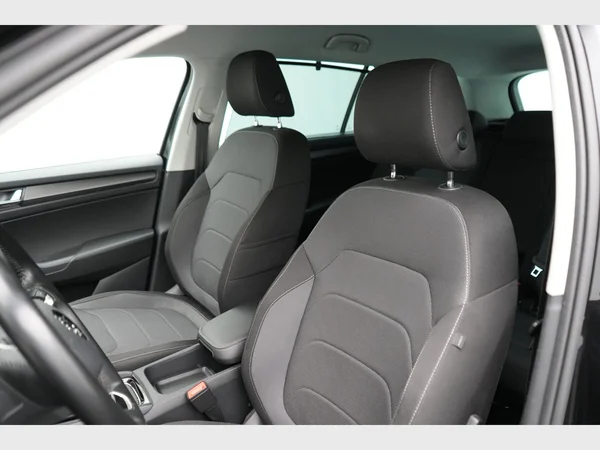 SKODA Kodiaq (2021) — foto 16 van 29