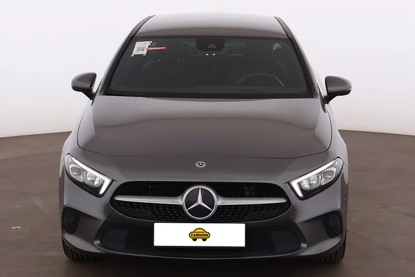 Mercedes-Benz A-Class Sedan PHEV (V177) (2022) — foto 28 van 30