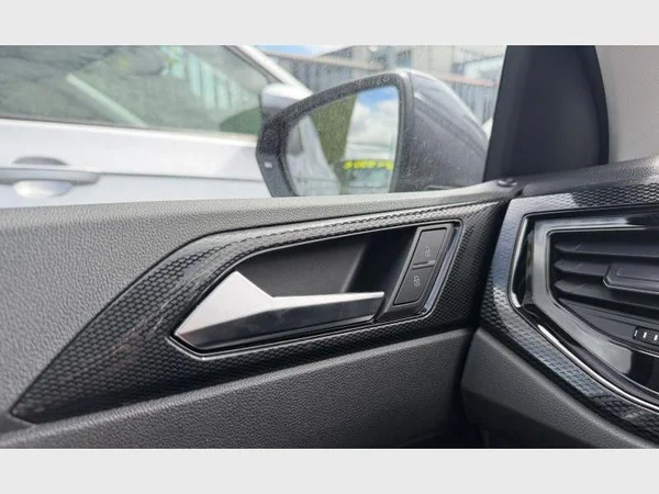 Volkswagen Polo (2024) — foto 13 van 22