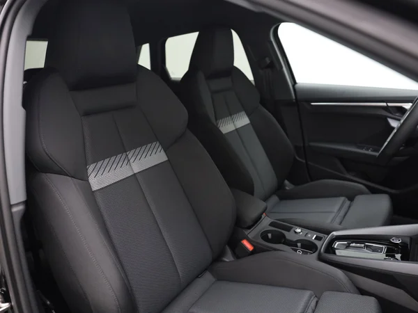 AUDI A3 Allstreet (2024) — foto 9 van 18