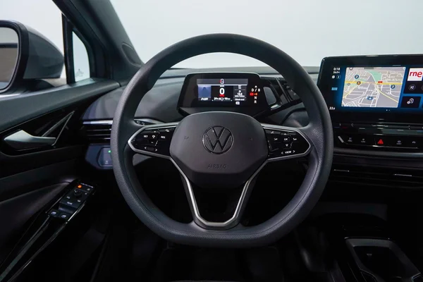 Volkswagen ID.4 (2021) — foto 10 van 56