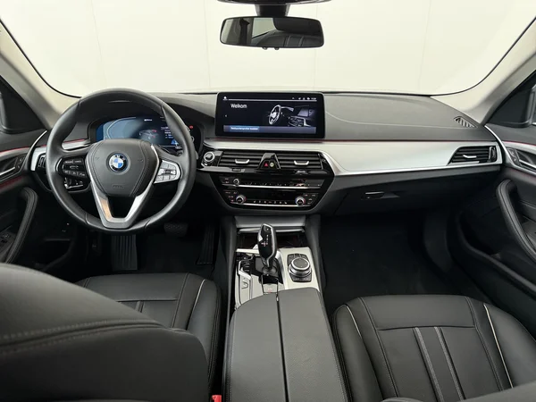 BMW 520 (2022) — foto 29 van 29