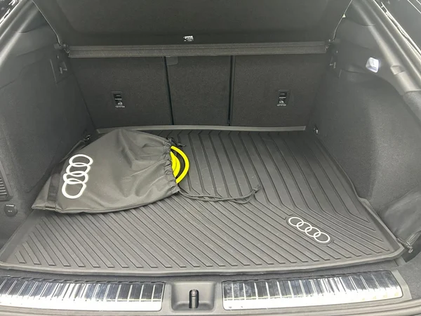 AUDI Q3 Sportback e-hybrid (PHEV) (2026) — foto 14 van 24