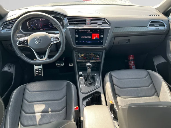VOLKSWAGEN Tiguan Allspace (2024) — foto 15 van 18