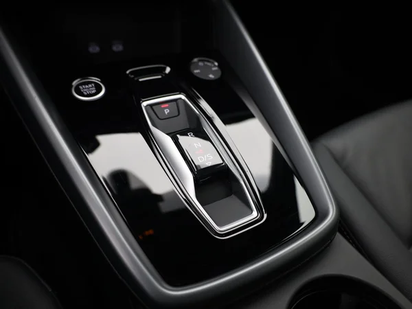 AUDI A3 Sedan (2024) — foto 5 van 24