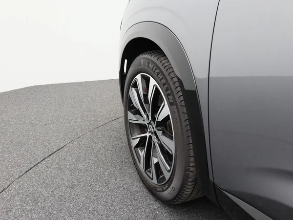 Renault Austral (2025) — foto 2 van 16