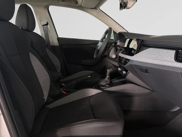 SKODA Kamiq (2025) — foto 14 van 24