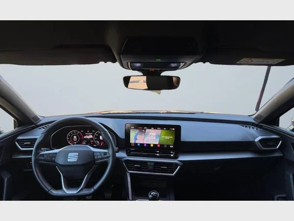 Seat Leon (2022) — foto 6 van 32