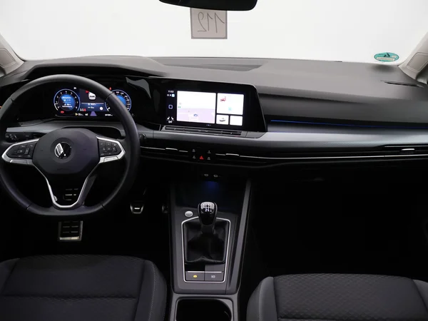 VOLKSWAGEN Golf VIII (2023) — foto 4 van 25