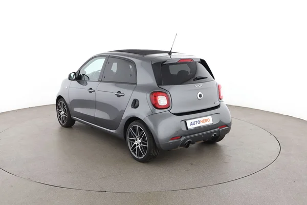 Smart Forfour (2018) — foto 10 van 16
