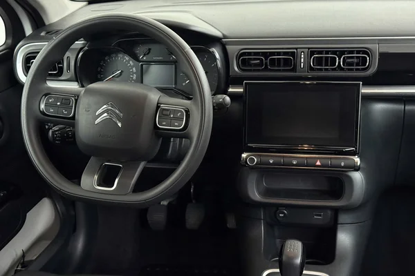 Citroen C3 (2023) — foto 9 van 27