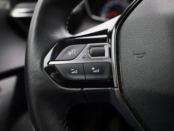 Peugeot 3008 (2022) — foto 9 van 38