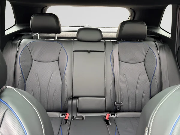 VOLKSWAGEN Tiguan (2026) — foto 4 van 18