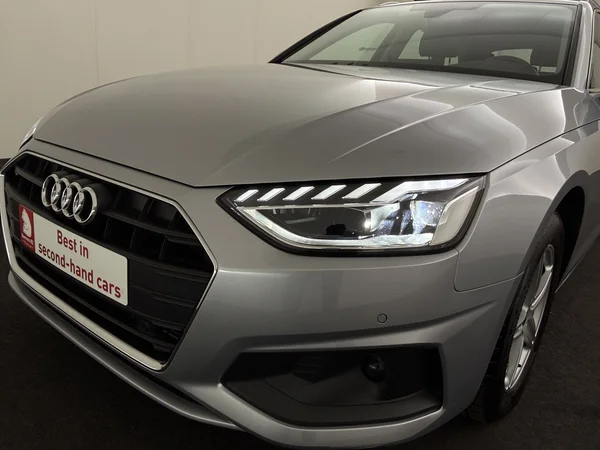 AUDI A4 (2022) — foto 25 van 31