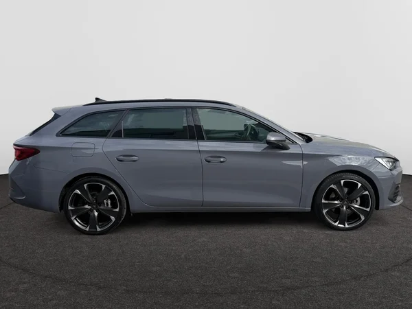 CUPRA Leon ST e-Hybrid (PHEV) (2023) — foto 2 van 21