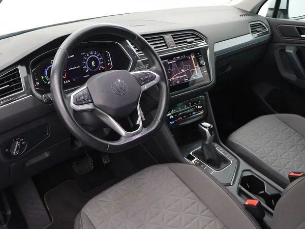 Volkswagen Tiguan (2023) — foto 23 van 26