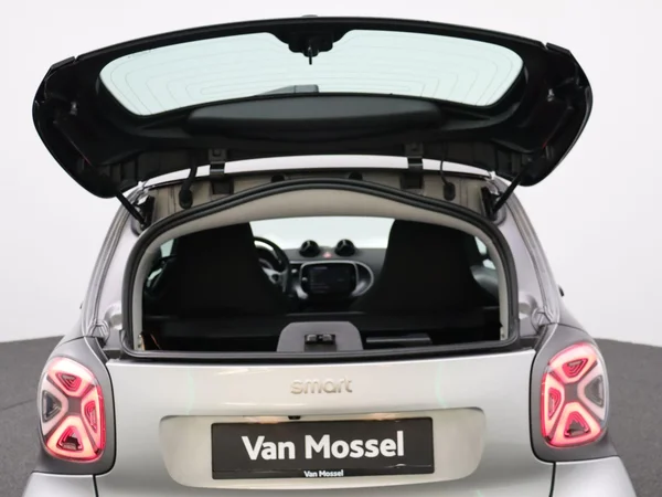 smart Fortwo (2024) — foto 14 van 26