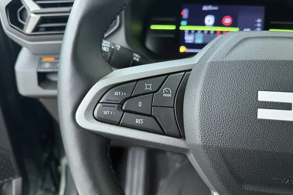 Dacia Duster (2026) — foto 6 van 17