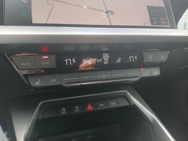 AUDI A3 Sportback (2021) — foto 3 van 17