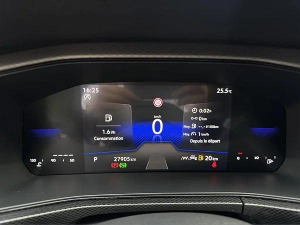 VOLKSWAGEN T-Cross (2024) — foto 11 van 14
