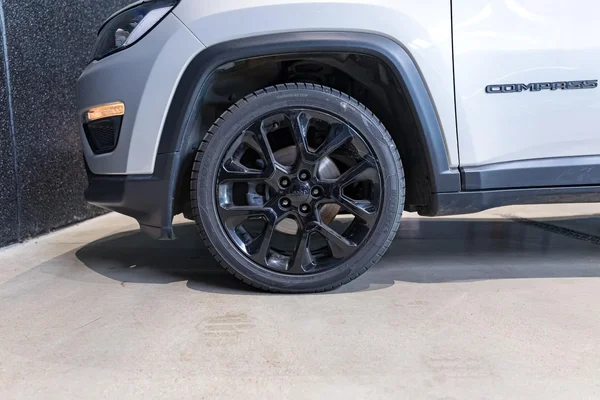 Jeep Compass (2022) — foto 30 van 31