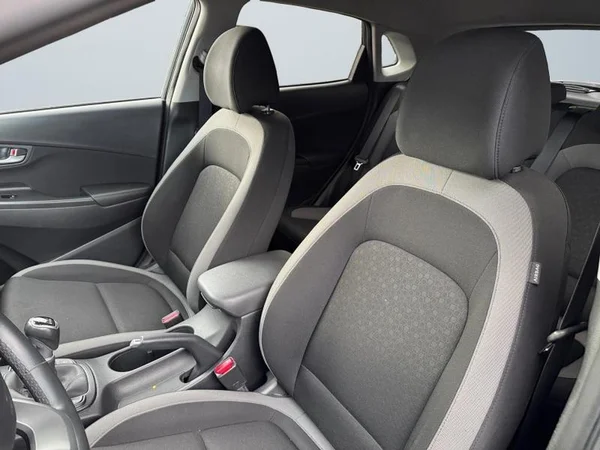HYUNDAI Kona (2020) — foto 3 van 32