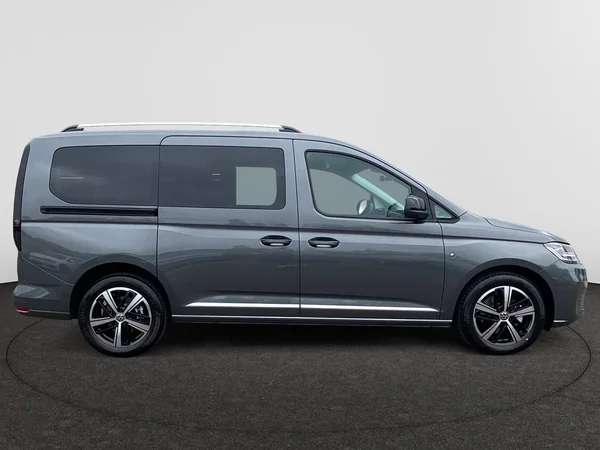VOLKSWAGEN Caddy Maxi eHybrid (2025) — foto 16 van 24