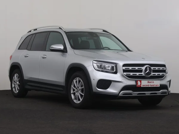 MERCEDES GLB 180 (2021) — foto 22 van 27