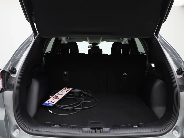 Ford Kuga (2023) — foto 6 van 42